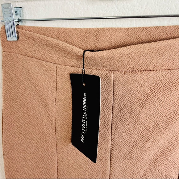 NWT PrettyLittleThing Camel Brown High Waisted Crepe Split Hem Trouser Pants - Picture 6 of 12